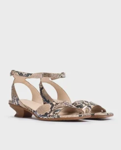 Wonders Alia Mamy Serpiente^ Tacones