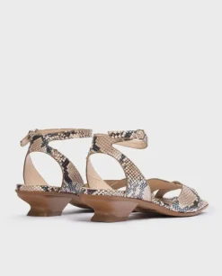 Wonders Alia Mamy Serpiente^ Tacones