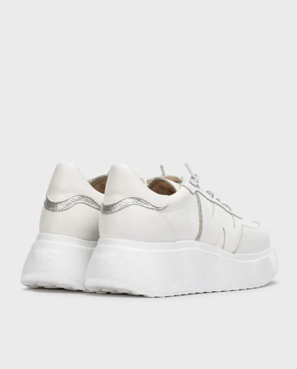 Wonders Deportivas Roma Blanca^ Deportivas