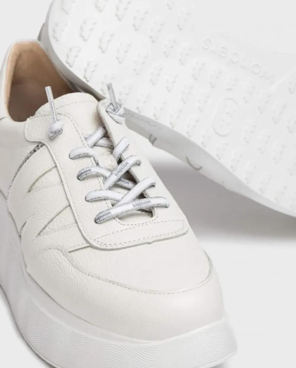 Wonders Deportivas Roma Blanca^ Deportivas