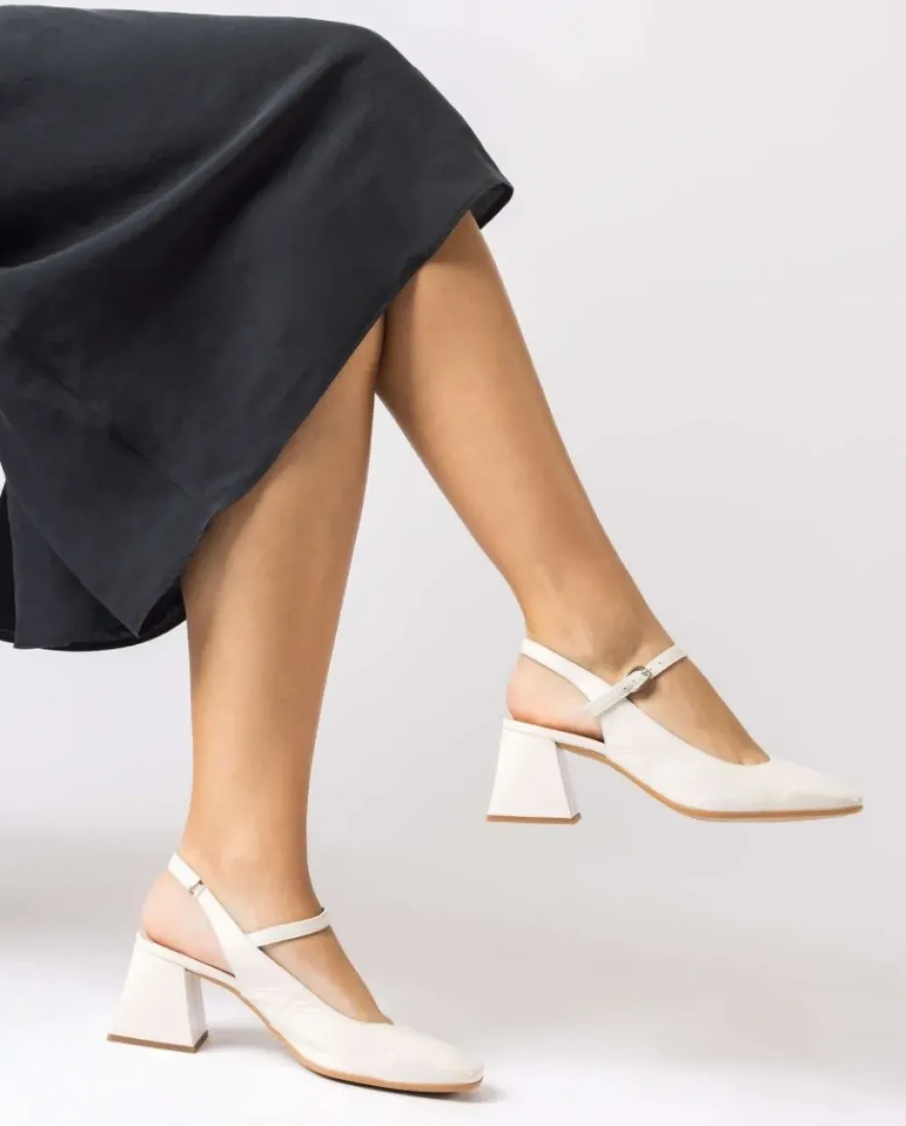 Wonders Sandalia Destalonada Jane Blanca^ Tacones