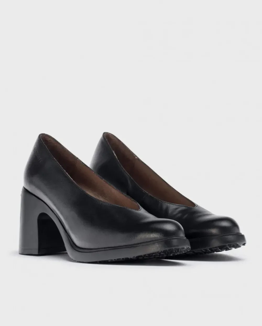 Wonders Tacon Eley^ Tacones