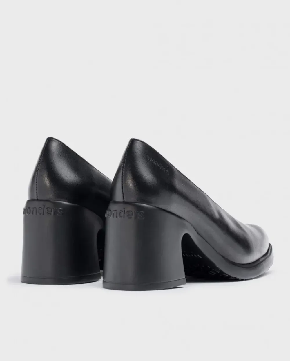 Wonders Tacon Eley^ Tacones