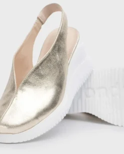 Wonders Zapato Cuna Walter Dorado^ Cuñas